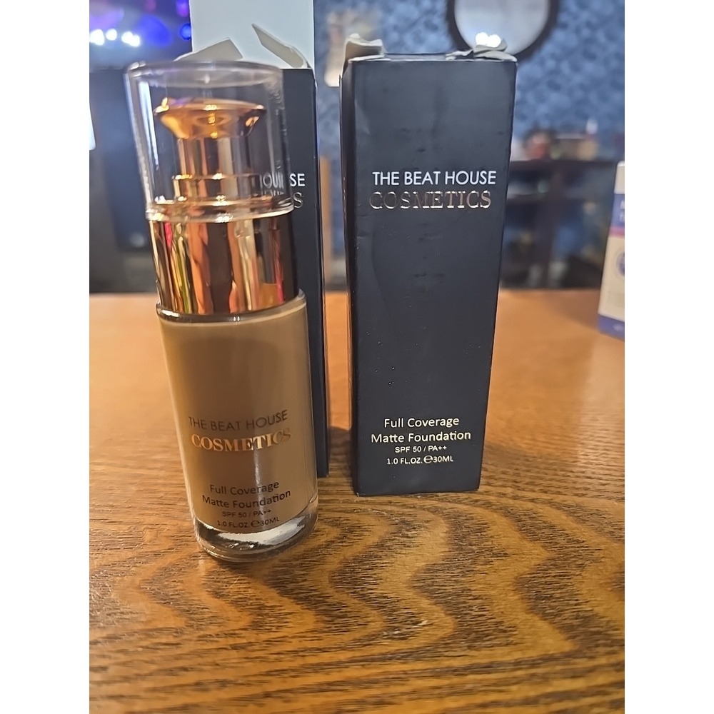 The Beat House Cosmetics ‎ Full Coverage  Matte Foundation Milk Chocolate